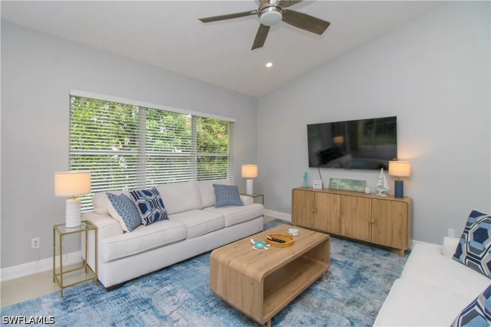 Mardel Court #204 Naples, FL 34104