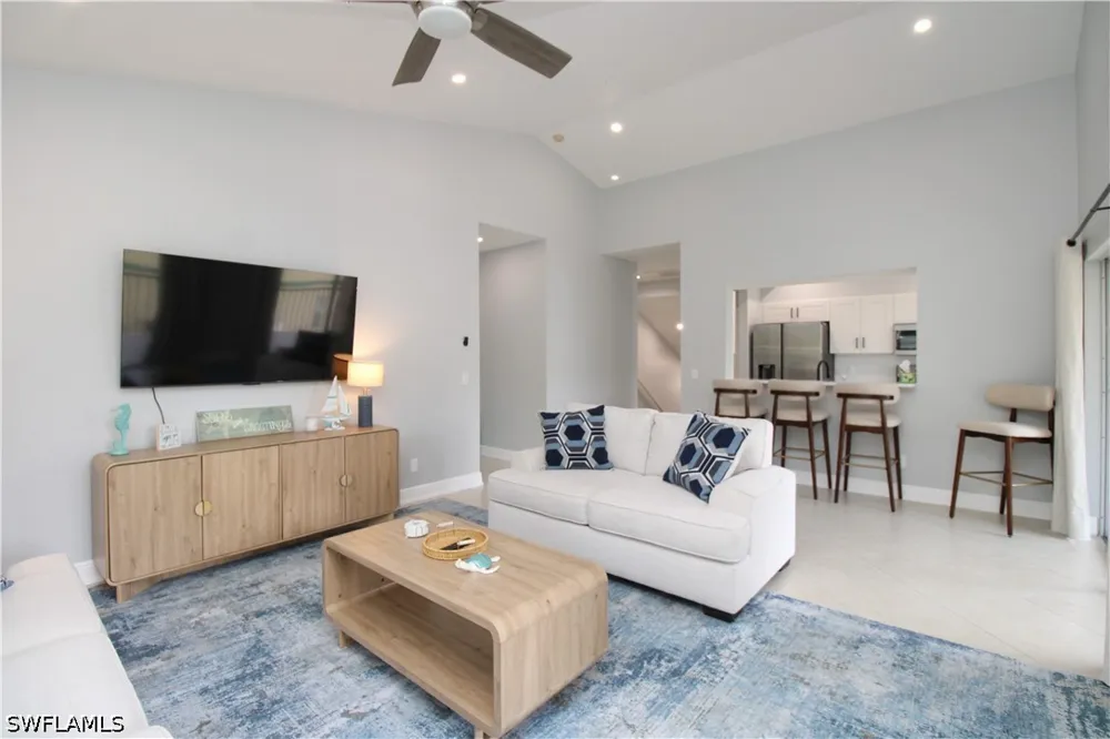 Mardel Court #204 Naples, FL 34104