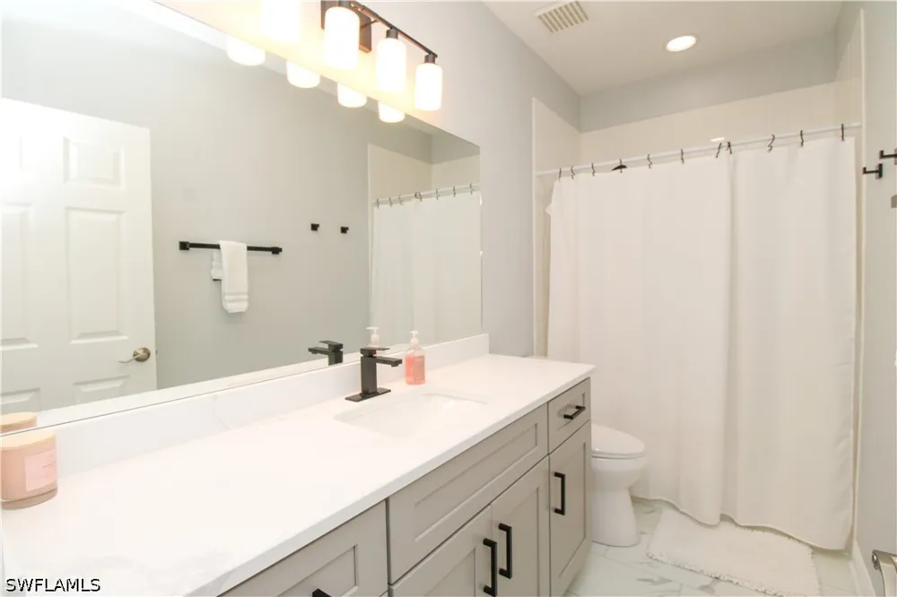 Mardel Court #204 Naples, FL 34104