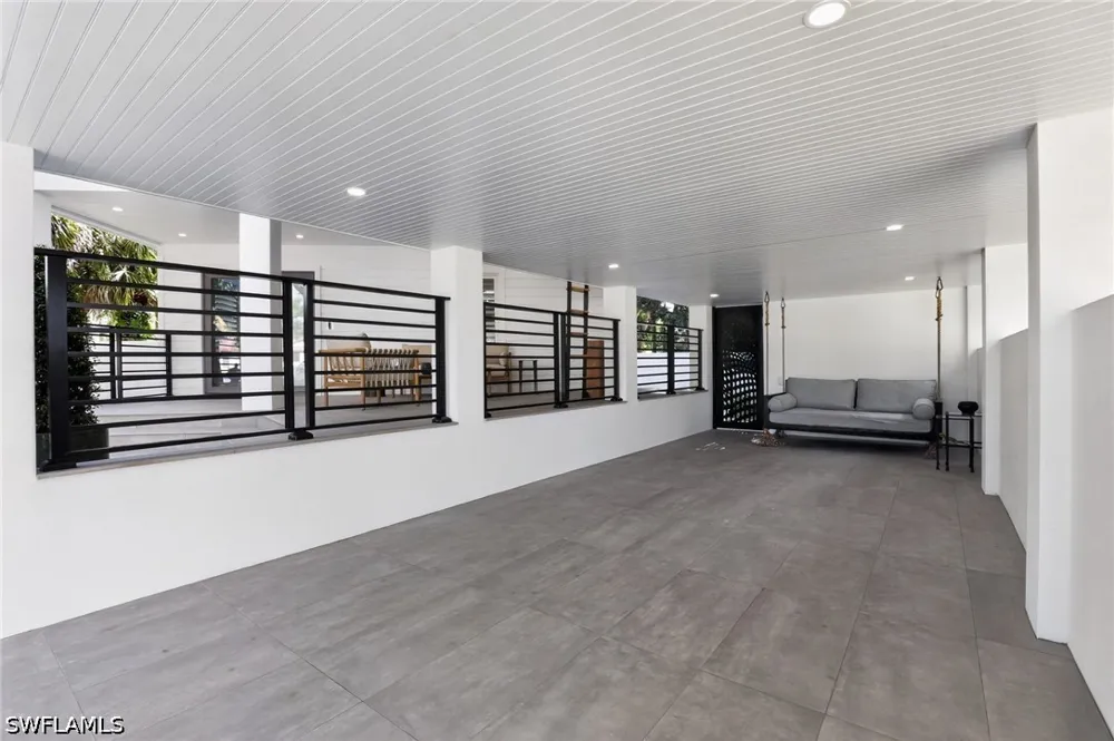 Mockingbird Lane Naples, FL 34104