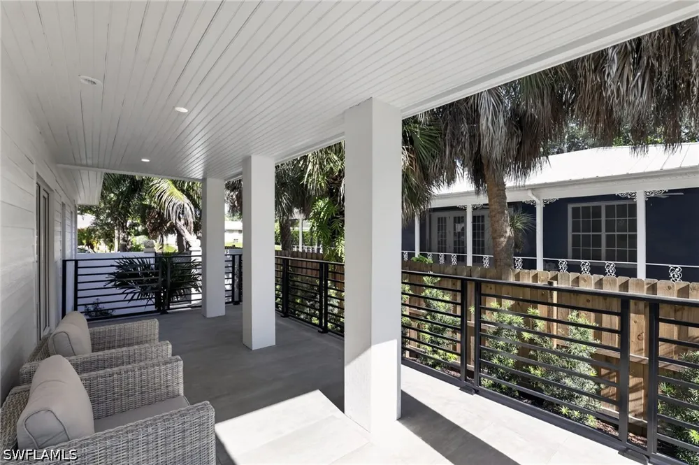 Mockingbird Lane Naples, FL 34104