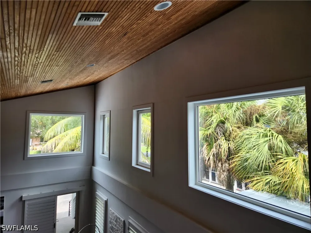Mockingbird Lane Naples, FL 34104