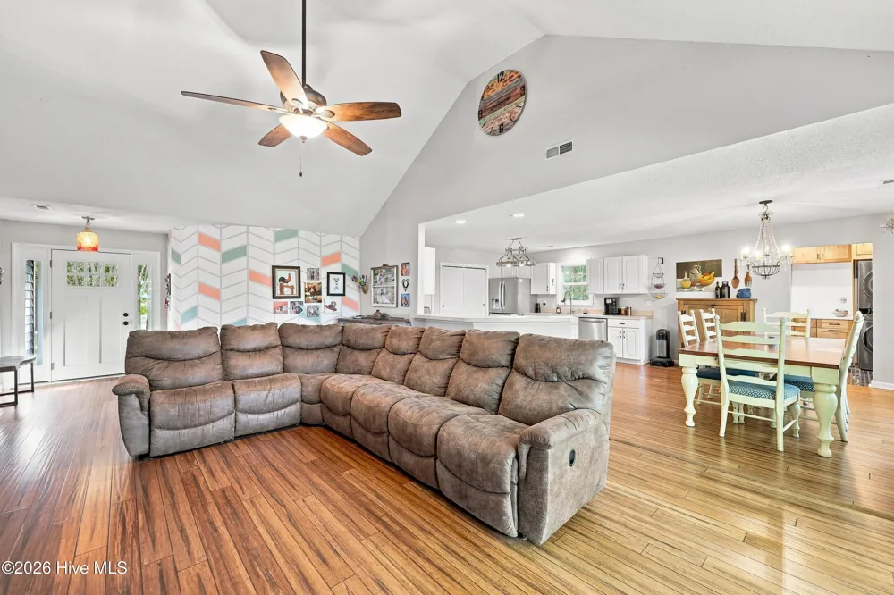 416 Masters Lane Hampstead, NC 28443