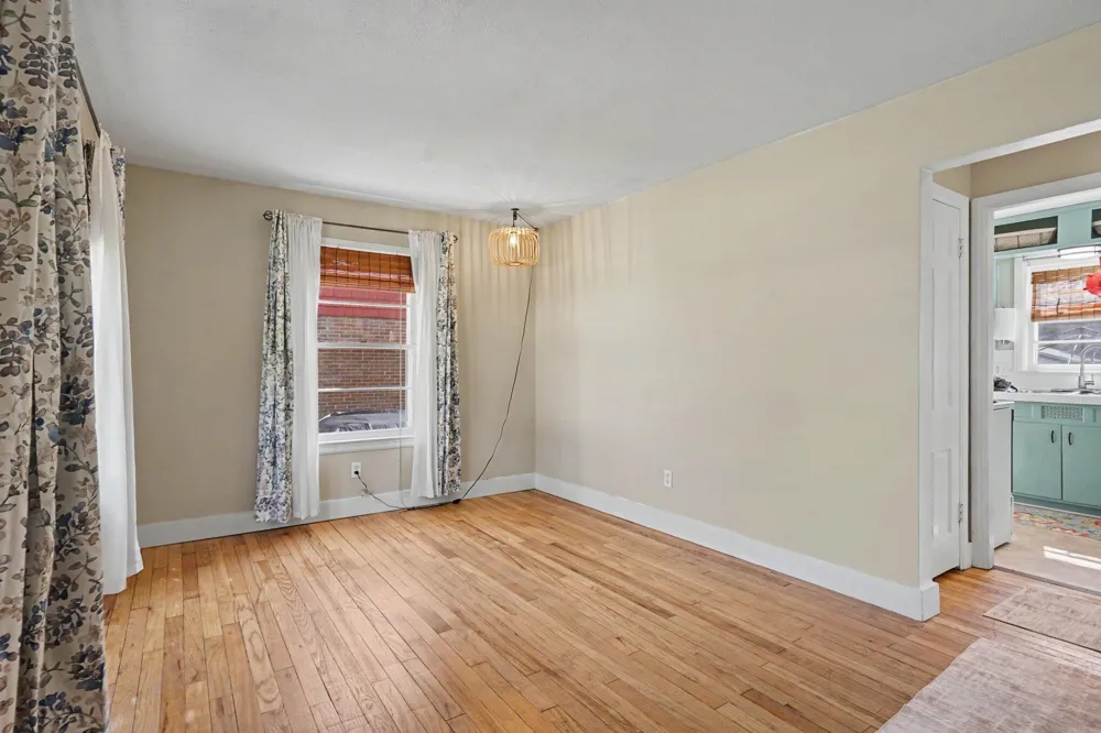 3002 Dawes Road Muskegon, MI 49441