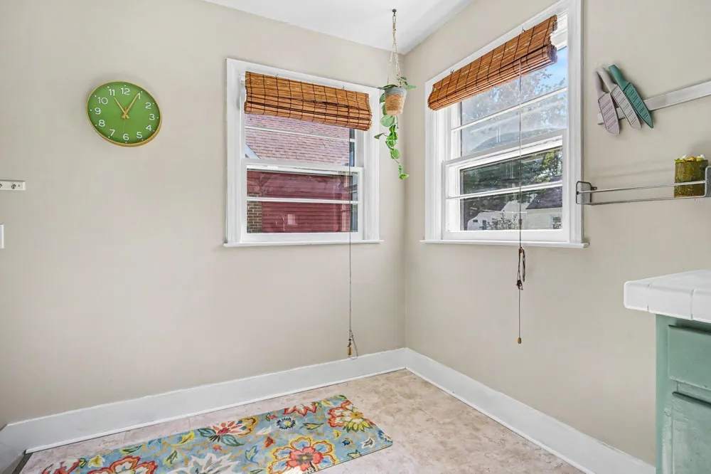3002 Dawes Road Muskegon, MI 49441