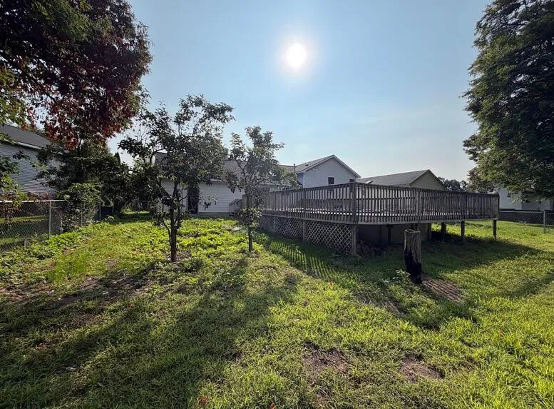 2591 W Pine Lane Holland, MI 49424