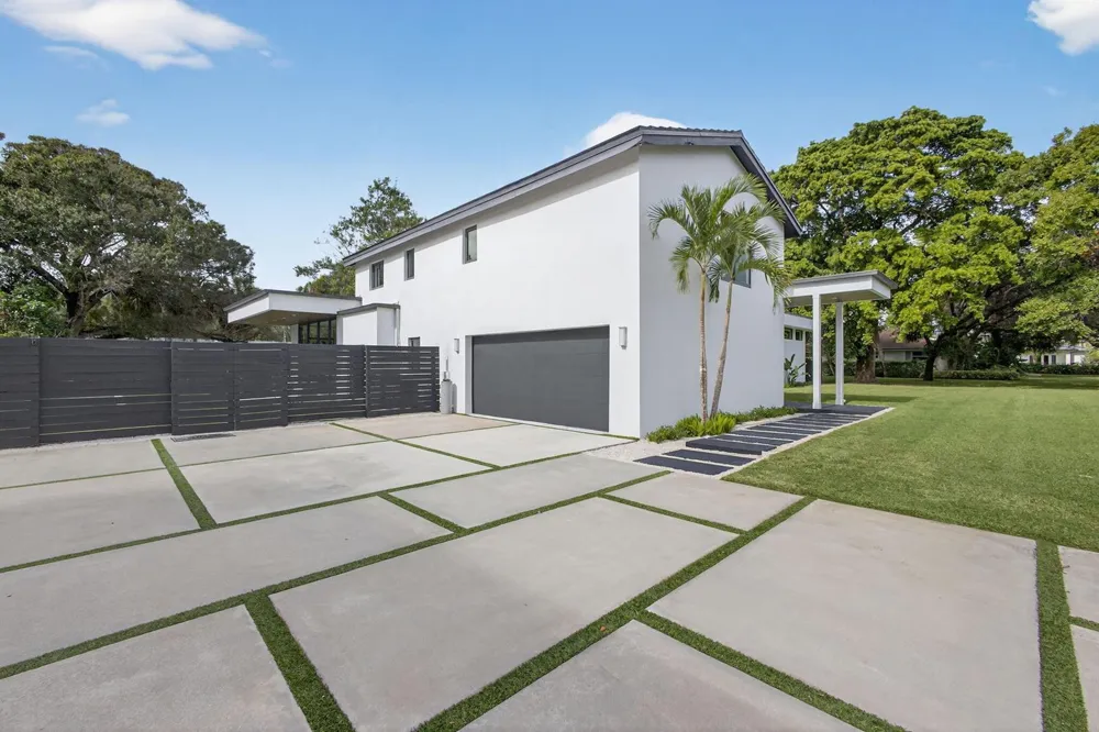 13071 FLAMINGO TERRACE Palm Beach Gardens, FL 33410