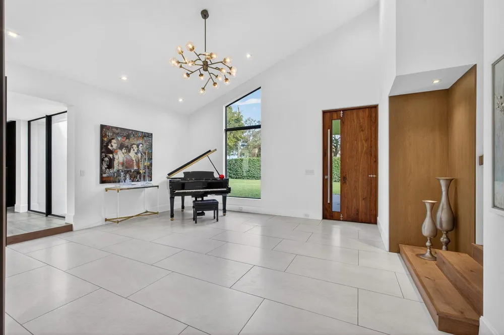 13071 FLAMINGO TERRACE Palm Beach Gardens, FL 33410