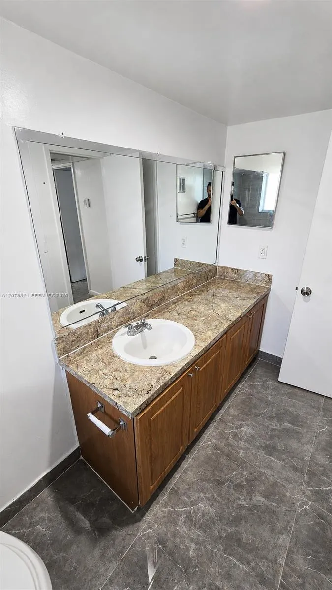 10820 SW 200th Dr #176 Cutler Bay, FL 33157