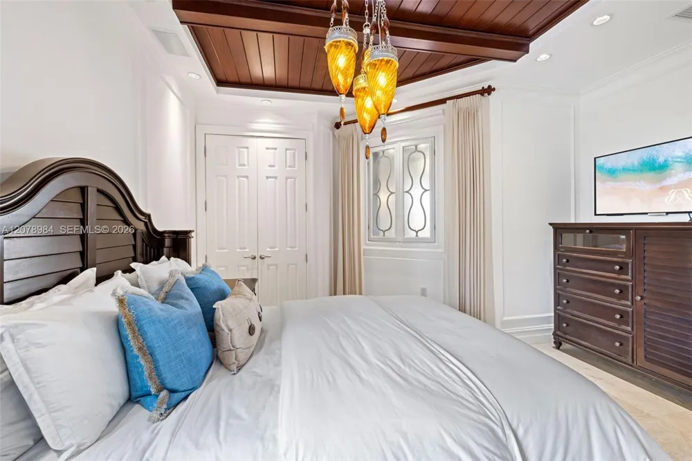 15723 Fisher Island Dr #15723 Miami Beach, FL 33109