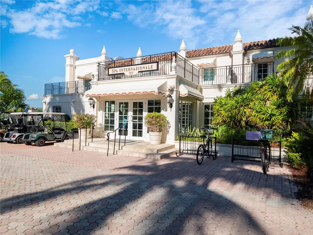 15723 Fisher Island Dr #15723 Miami Beach, FL 33109
