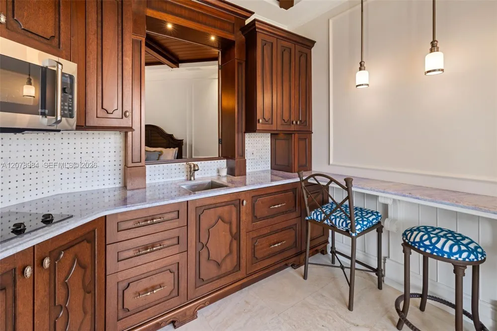 15723 Fisher Island Dr #15723 Miami Beach, FL 33109