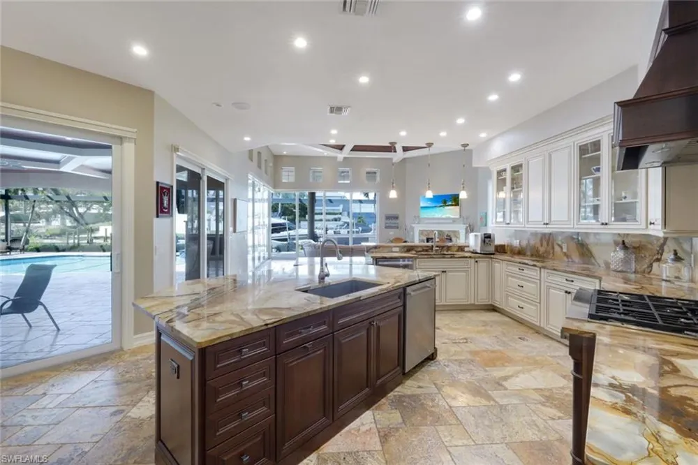 1658 McIlvaine Court Marco Island, FL 34145
