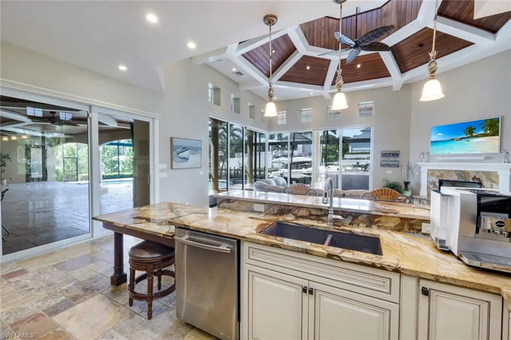 1658 McIlvaine Court Marco Island, FL 34145