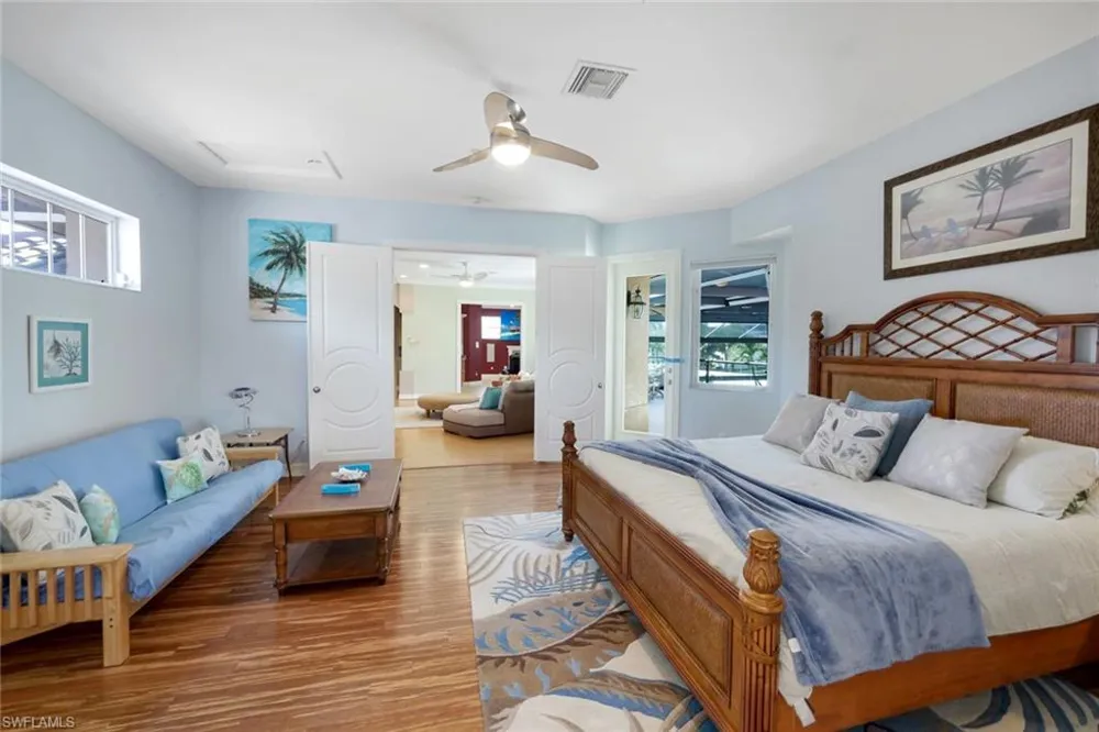 1658 McIlvaine Court Marco Island, FL 34145