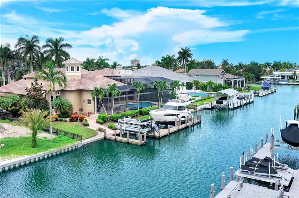 1658 McIlvaine Court Marco Island, FL 34145