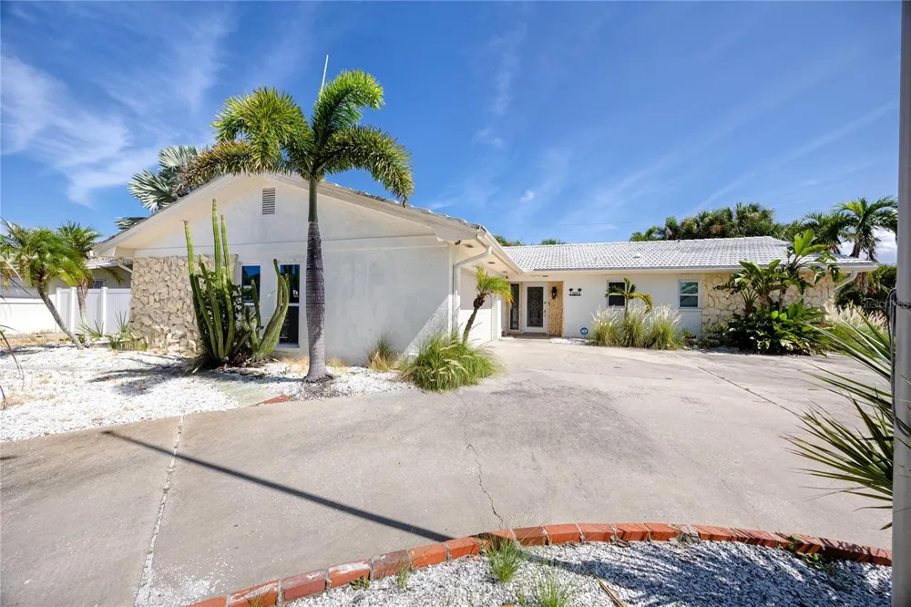 107 21ST STREET Belleair Beach, FL 33786