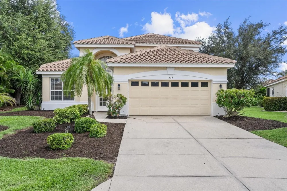 324 LANGHOLM DRIVE Venice, FL 34293