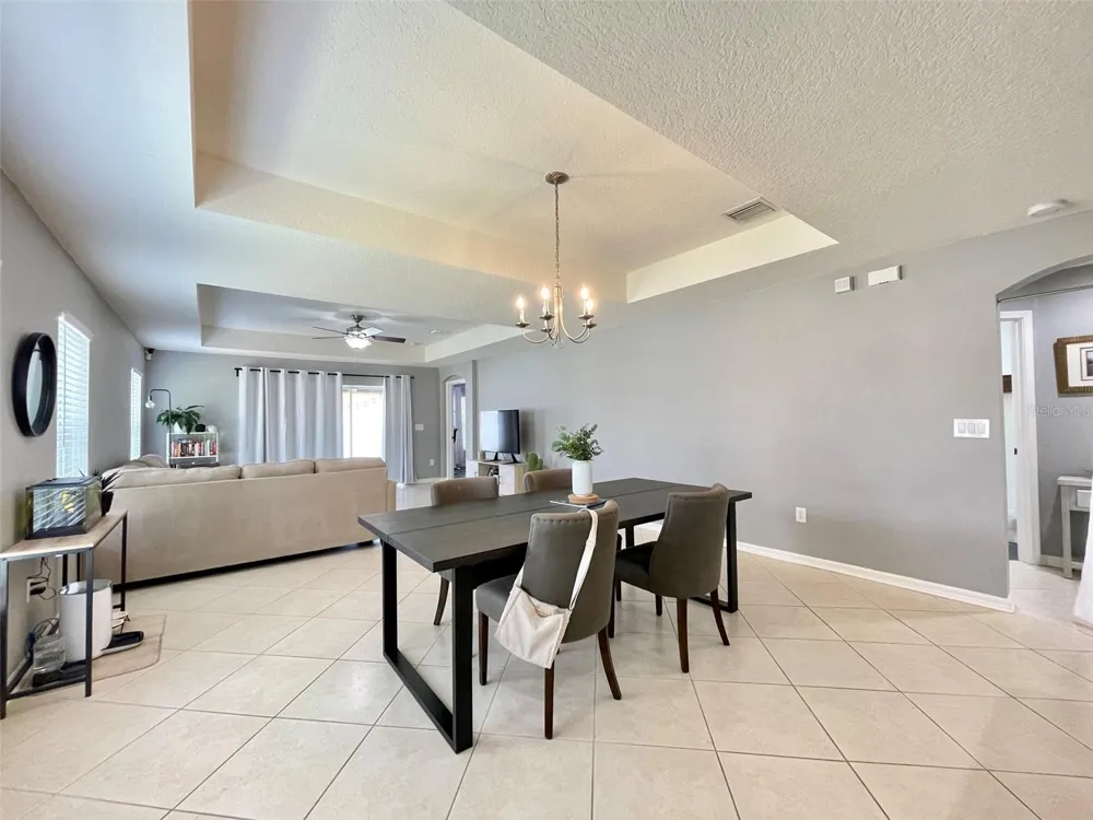 8227 MIDNIGHT SUN COURT Riverview, FL 33578