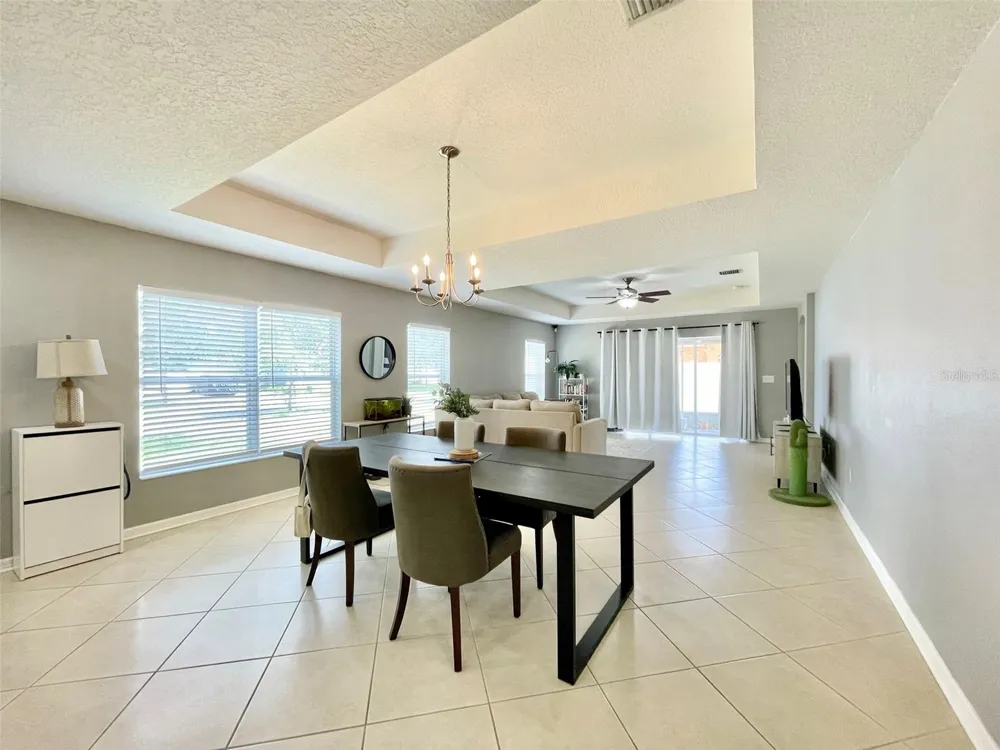 8227 MIDNIGHT SUN COURT Riverview, FL 33578