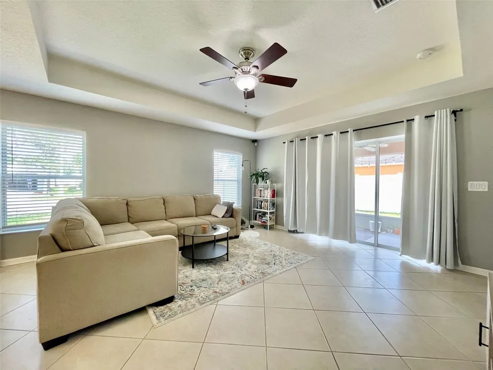 8227 MIDNIGHT SUN COURT Riverview, FL 33578
