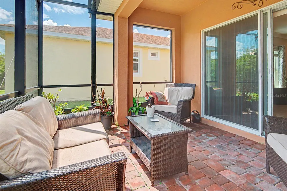 284 VESTRELLA DRIVE Poinciana, FL 34759