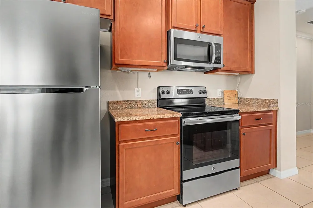 284 VESTRELLA DRIVE Poinciana, FL 34759