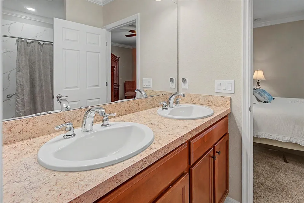 284 VESTRELLA DRIVE Poinciana, FL 34759