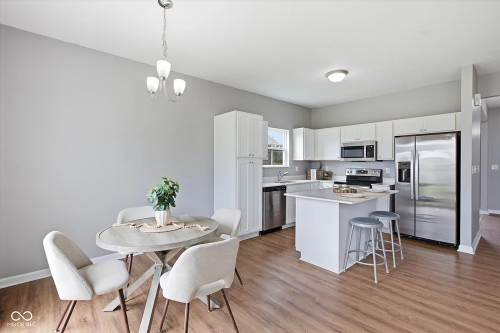 10317 Pintail Lane Indianapolis, IN 46239