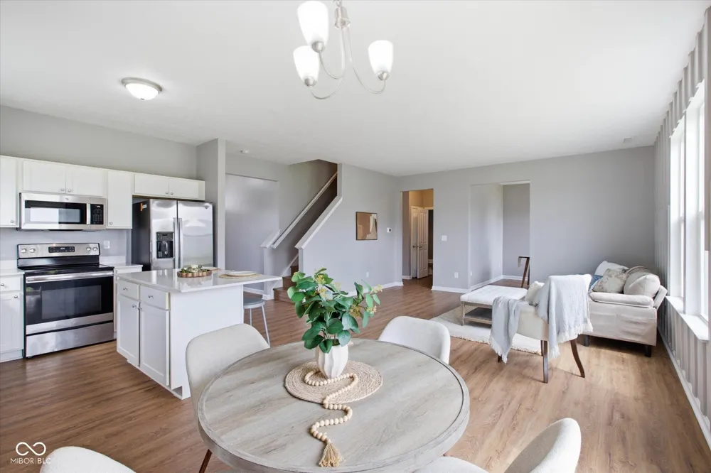 10317 Pintail Lane Indianapolis, IN 46239