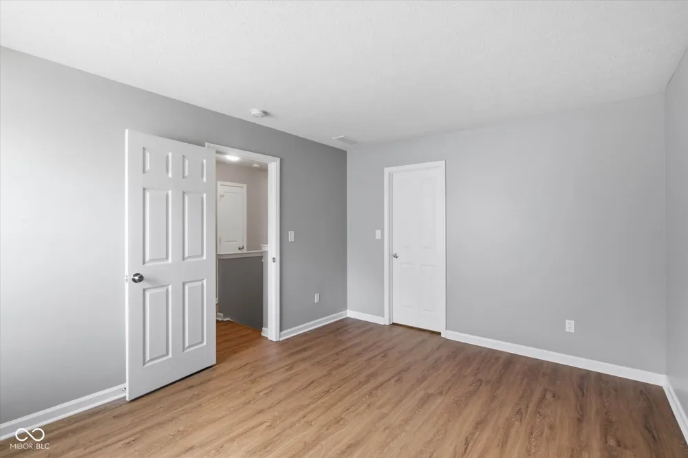 10317 Pintail Lane Indianapolis, IN 46239