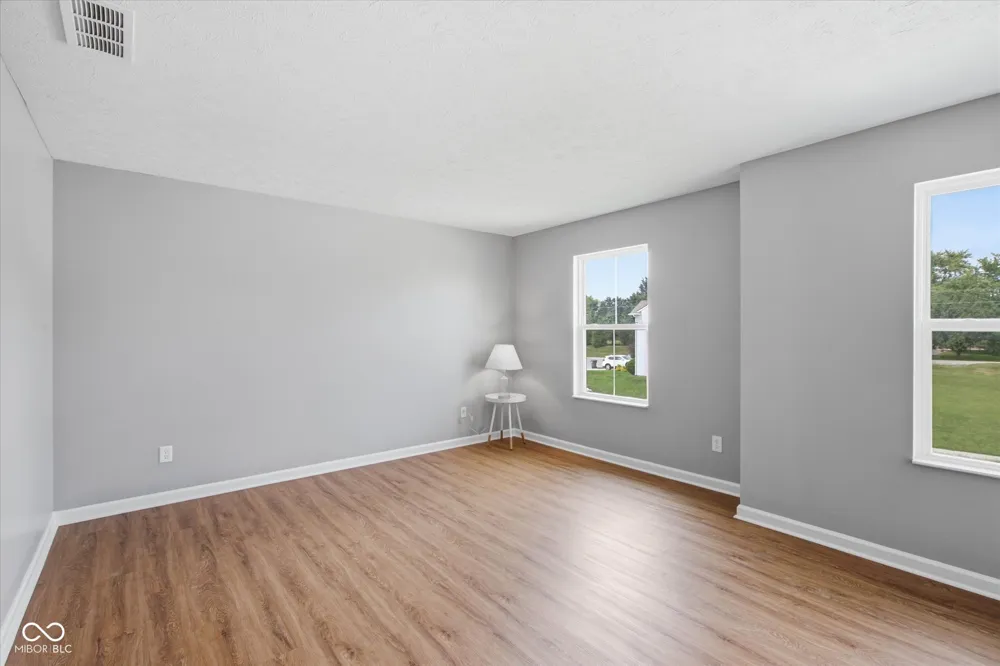 10317 Pintail Lane Indianapolis, IN 46239