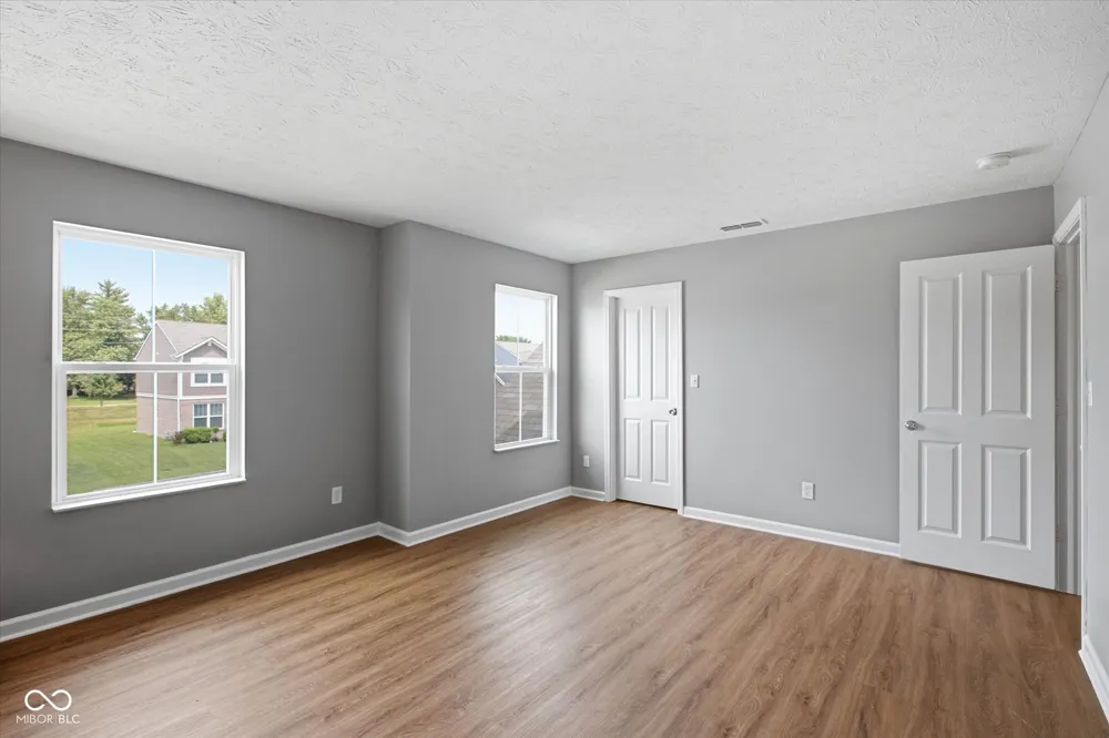 10317 Pintail Lane Indianapolis, IN 46239