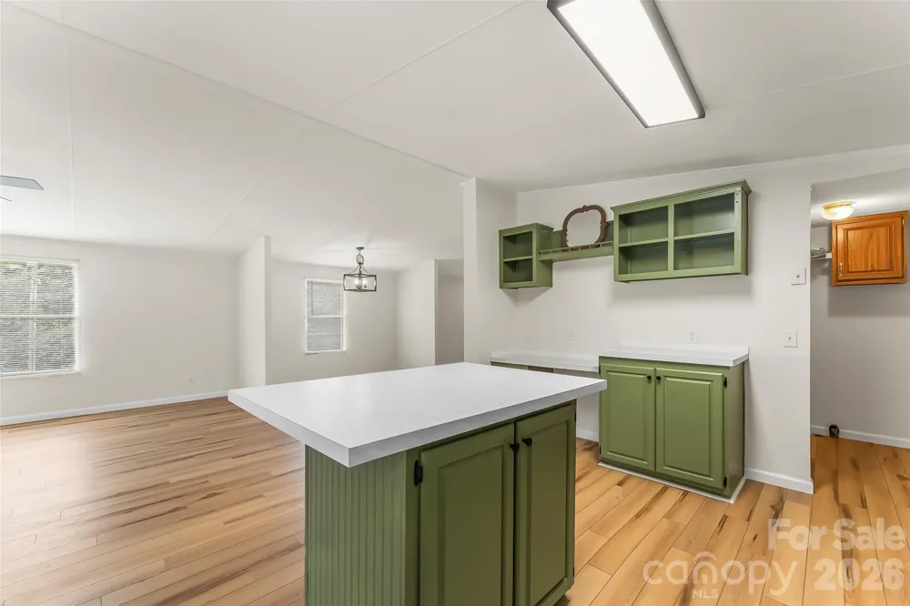 390 Stacy Hollow Drive Marion, NC 28752