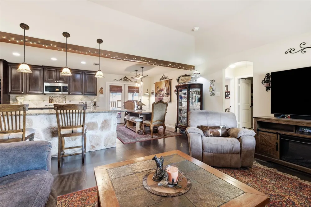 13043 Gold Hill Road Argyle, TX 76226