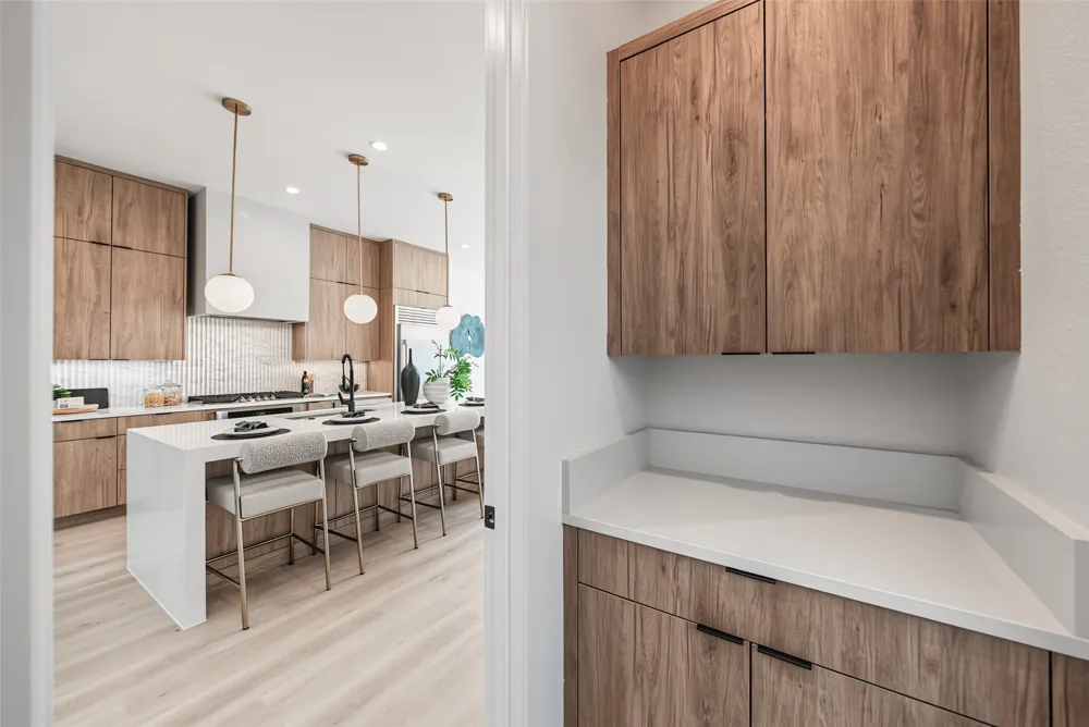 822 Duluth Street Dallas, TX 75212