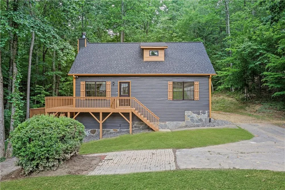 6524 Medlock Road Gainesville, GA 30506