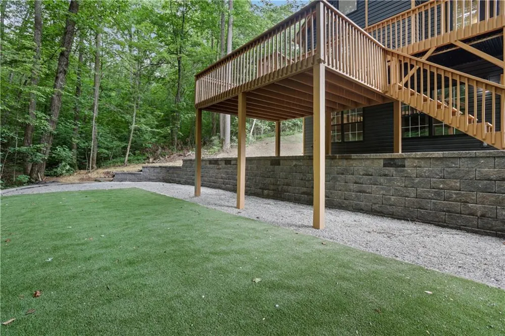 6524 Medlock Road Gainesville, GA 30506