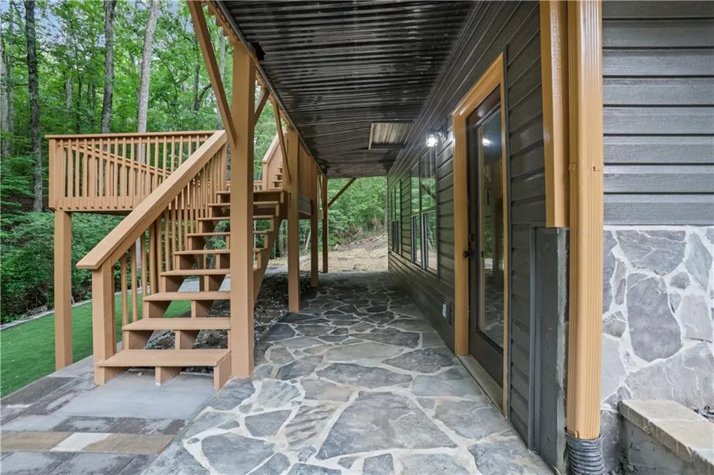 6524 Medlock Road Gainesville, GA 30506