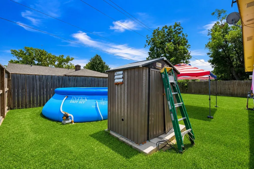 3307 Meadowview Drive Missouri City, TX 77459