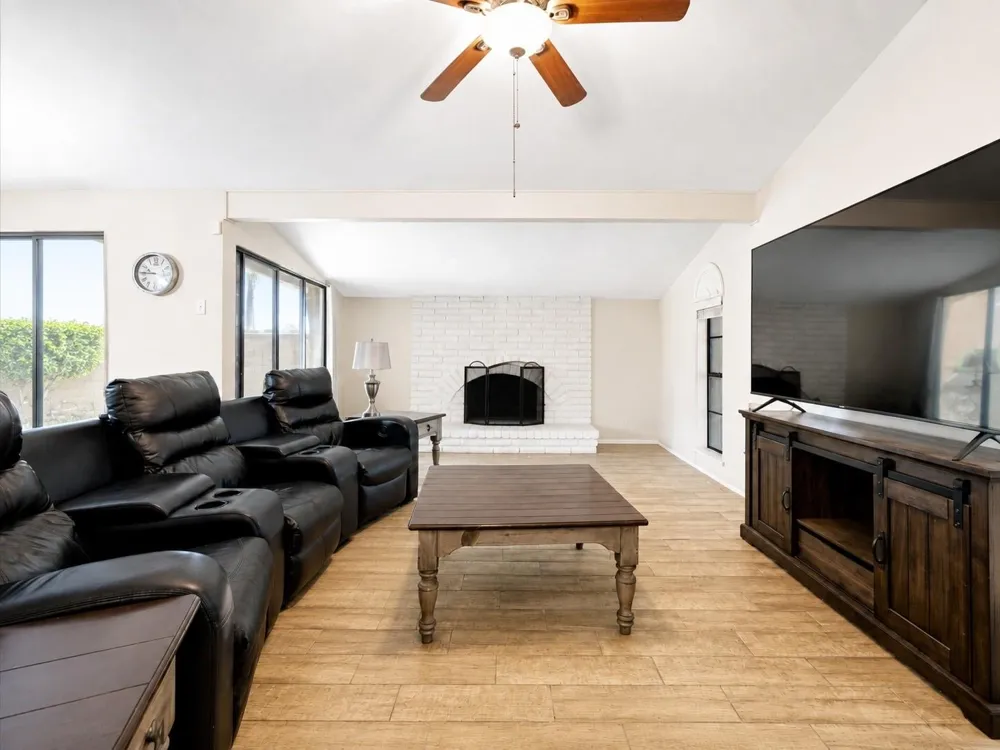 3307 Meadowview Drive Missouri City, TX 77459