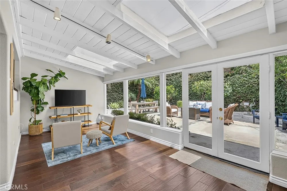 1737 Catalina Seal Beach, CA 90740