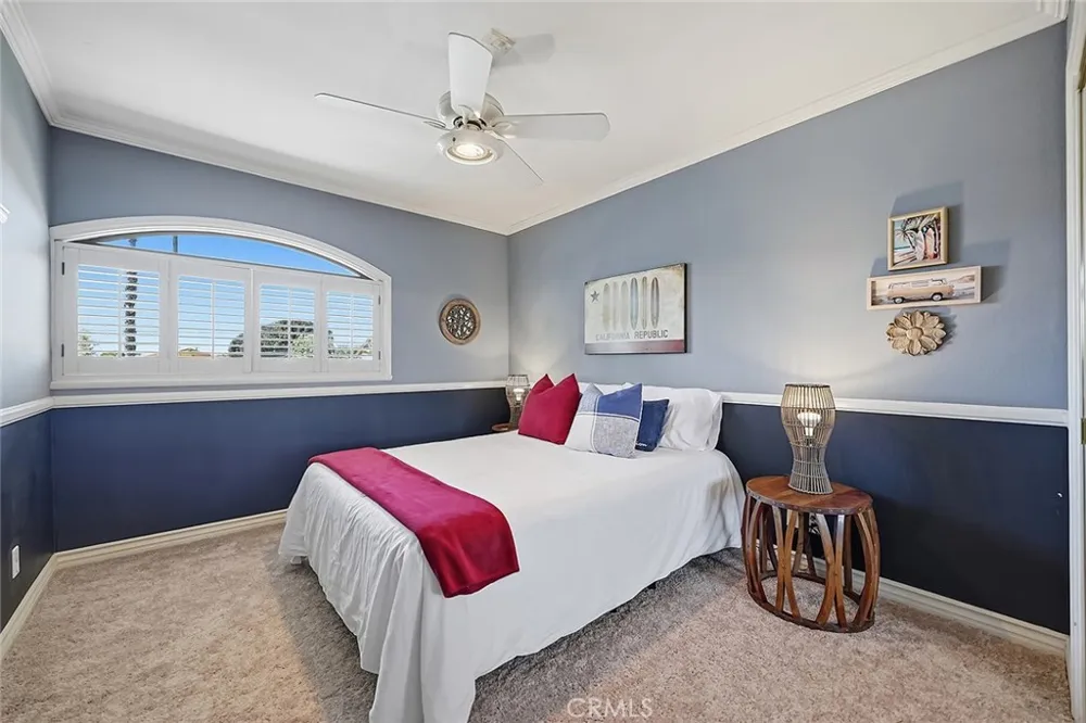 1737 Catalina Seal Beach, CA 90740