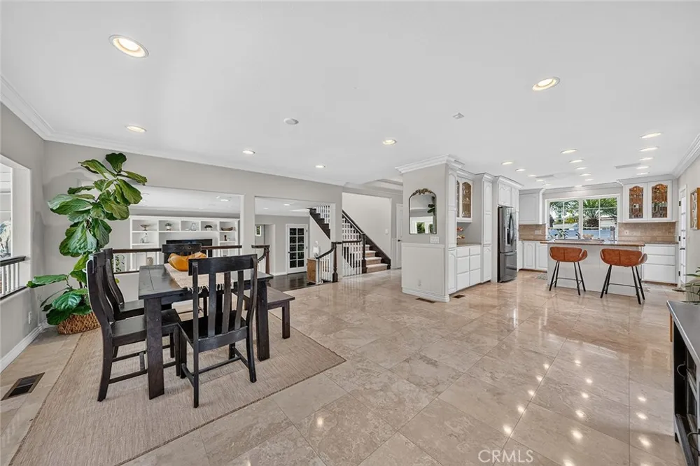 1737 Catalina Seal Beach, CA 90740