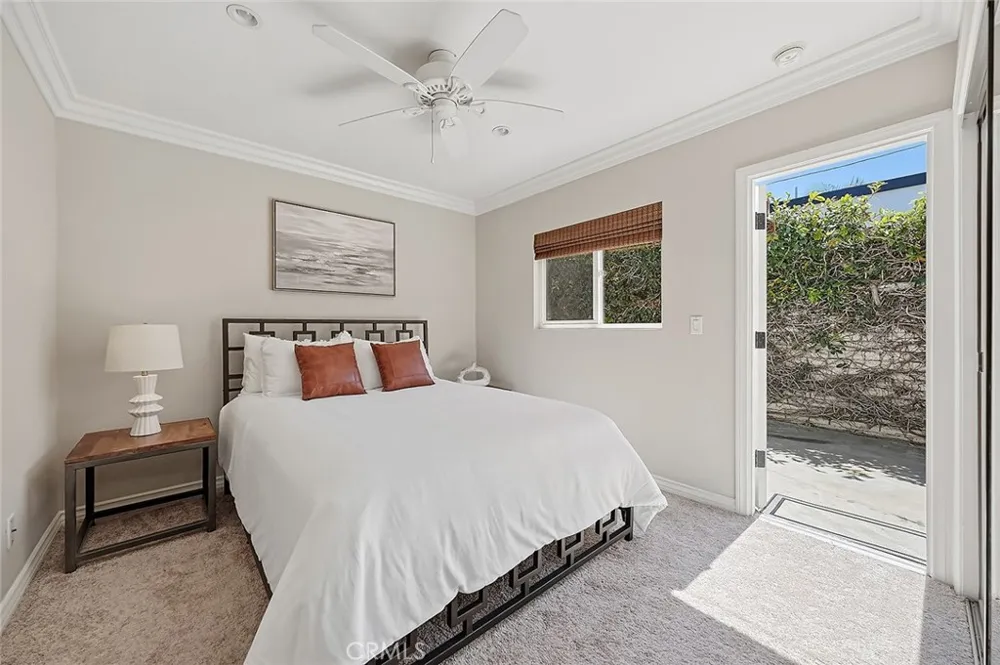 1737 Catalina Seal Beach, CA 90740