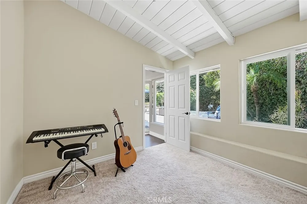 1737 Catalina Seal Beach, CA 90740