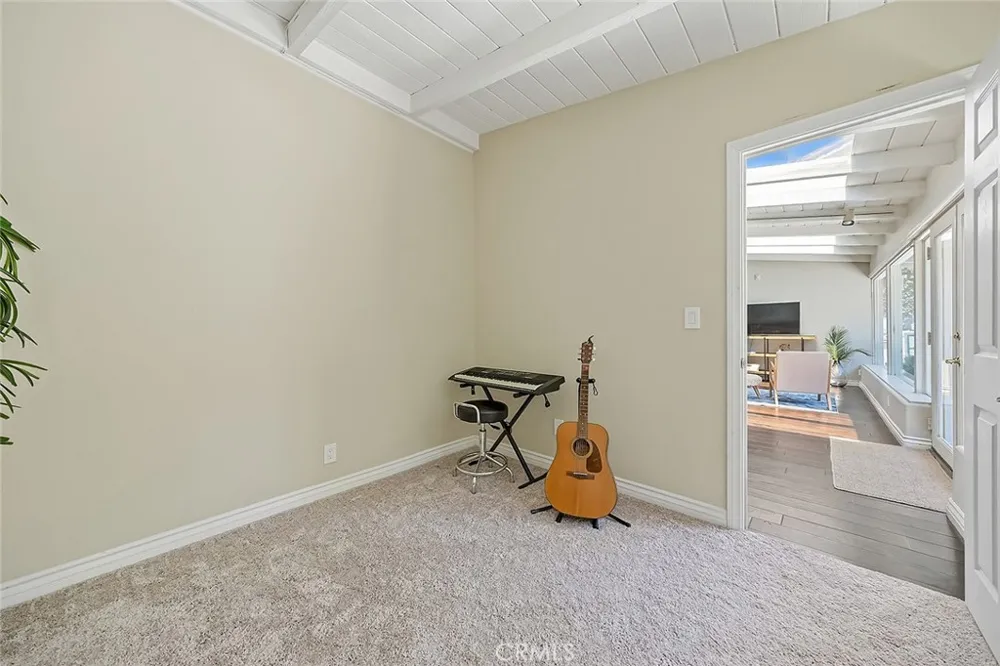 1737 Catalina Seal Beach, CA 90740