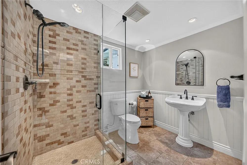 1737 Catalina Seal Beach, CA 90740