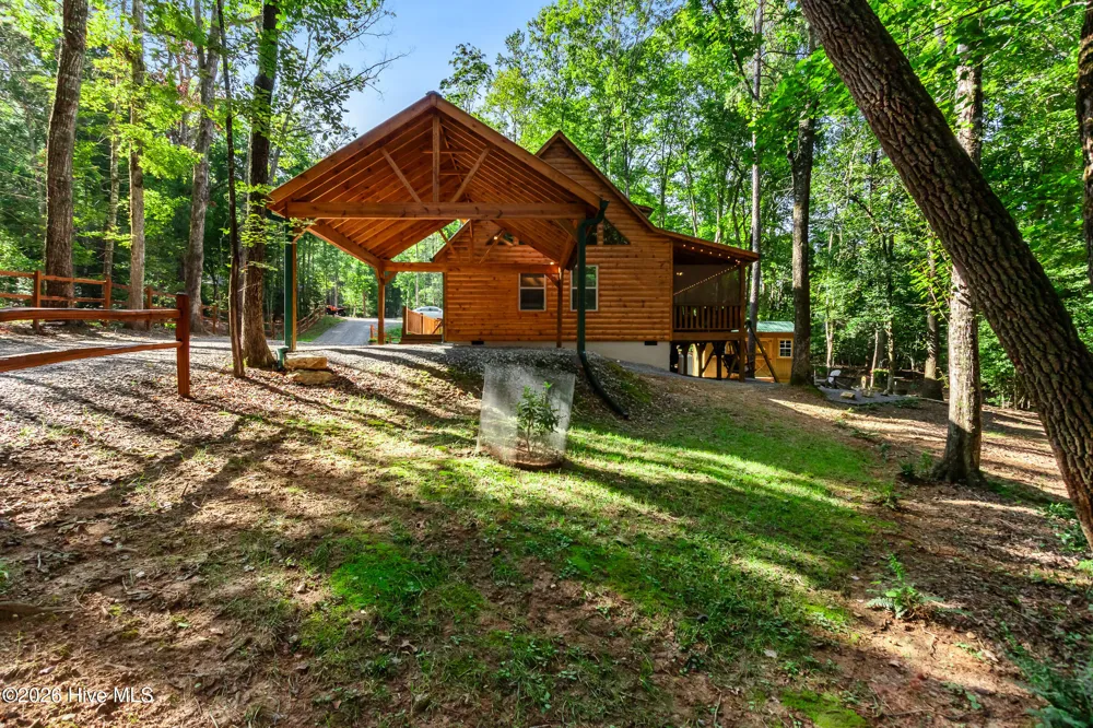 84 Oakcrest Lane Murphy, NC 28906