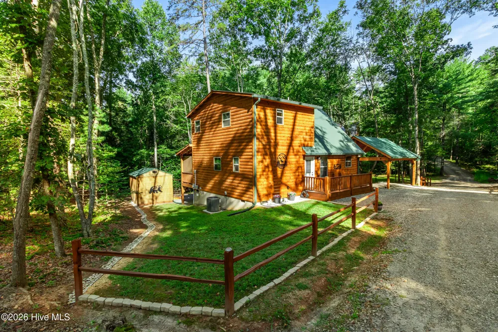 84 Oakcrest Lane Murphy, NC 28906